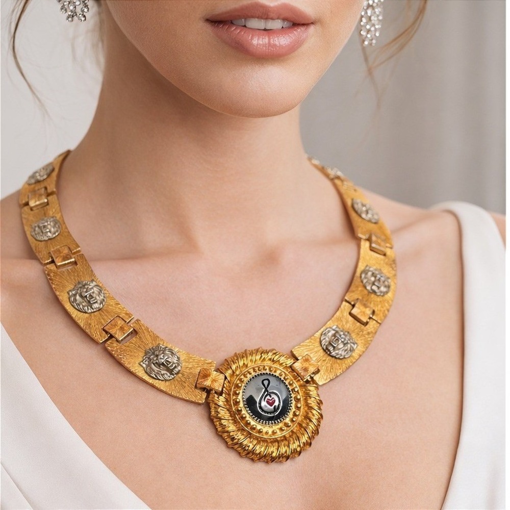 Ginger Lion Head Music Lover Collar Necklace Vintage 1970s Maximalist Chunky